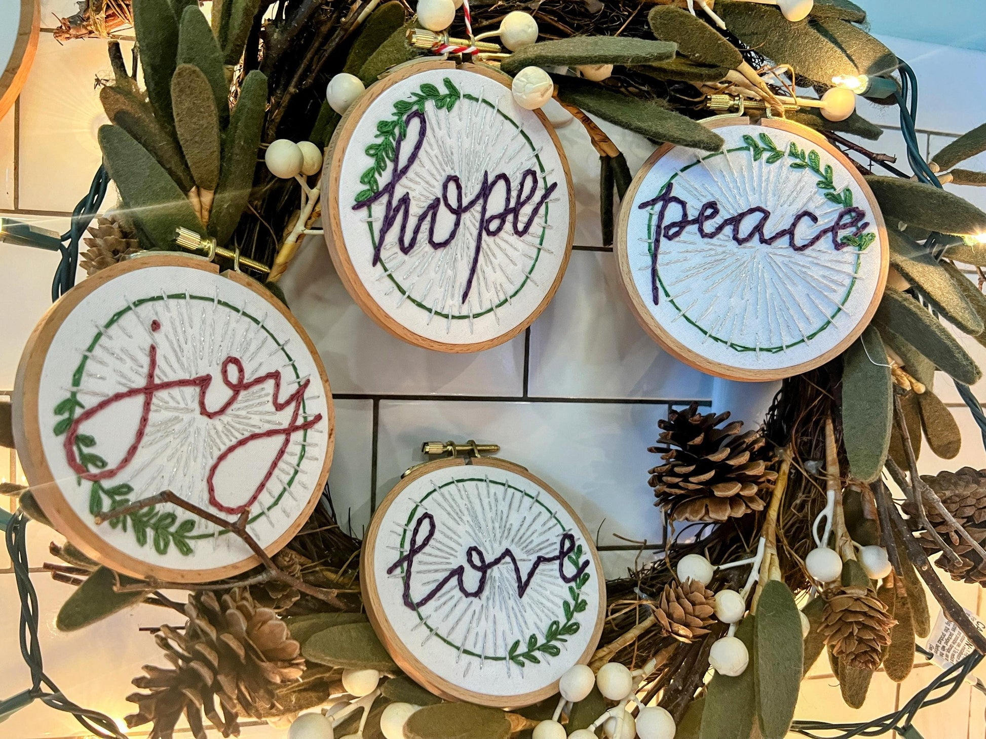 Advent Wreath | Hand Embroidery Kit with 4 Hoops | DIY Christmas Craft for Beginners | Mindful Advent Project | Mental Health Break